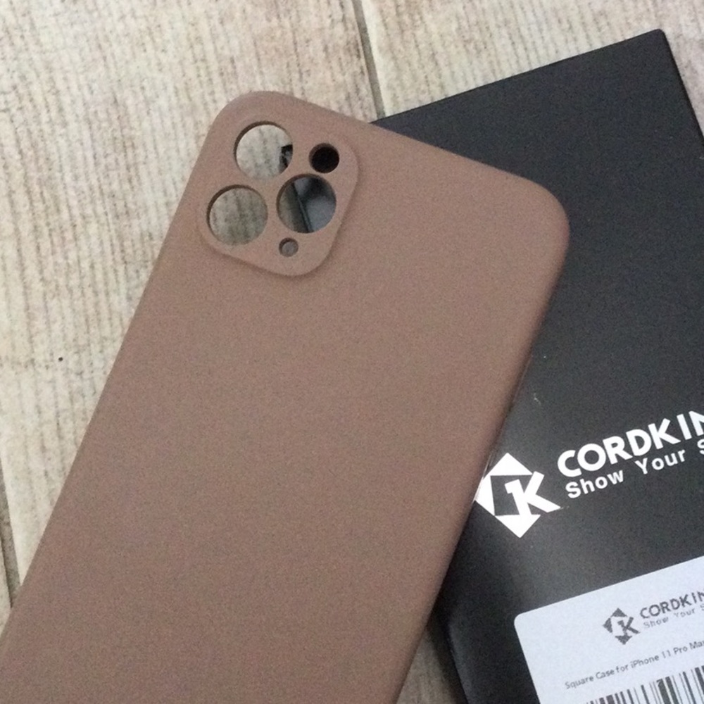 11 Pro Max iPhone Case - Picture 2 of 4
